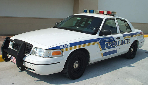 Twittern bis die Polizei kommt Amerikanisches Polizeiauto